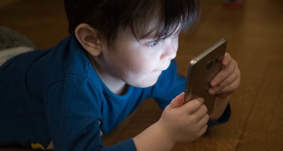 Miles de ‘apps’ para niños pueden estar violando su privacidad