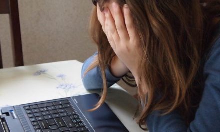 Más del 30 % de alumnos con alta capacidad sufre ciberacoso