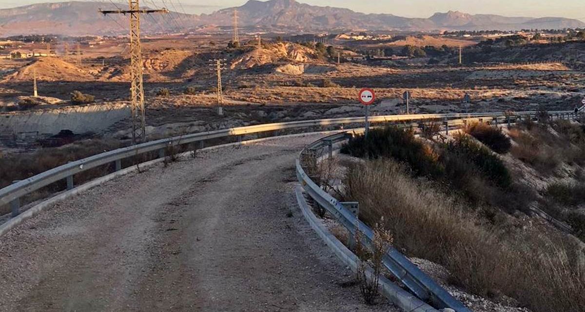 La carretera entre Altorreal y Las Salinas es una realidad